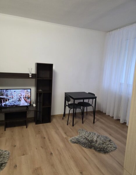 MegaMall, Cimitirul Armenesc