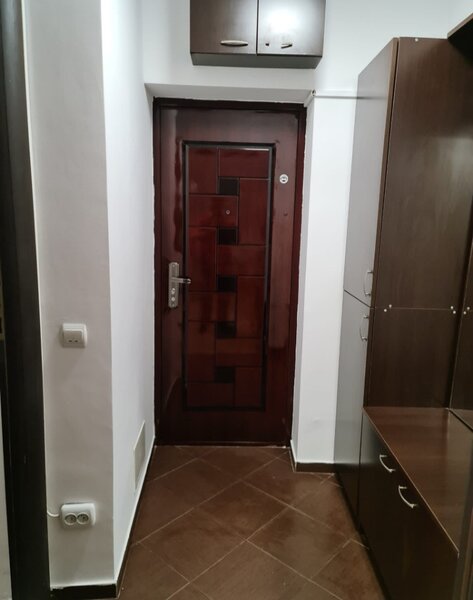 MegaMall, Cimitirul Armenesc